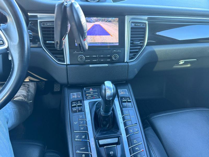 Aukcja sprzedaży 2018 Porsche Macan, vin: WP1AB2A50JLB34798, numer aukcji: 51892836