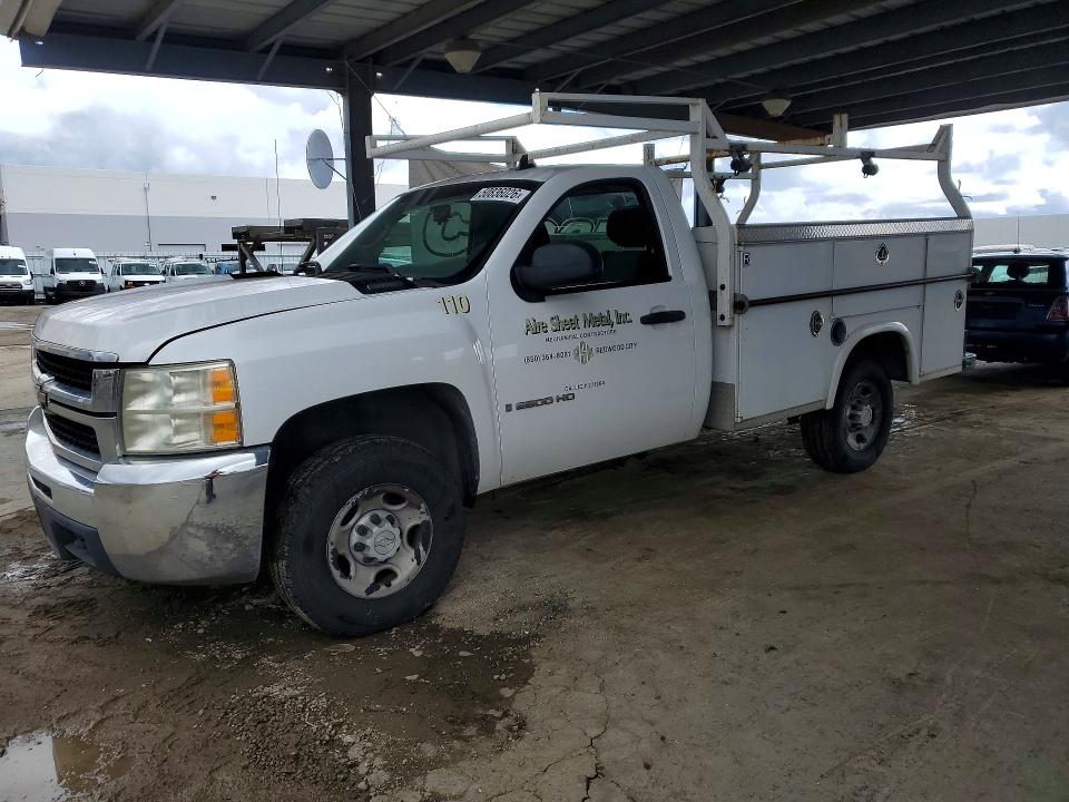 2008 Chevrolet Silverado მანქანა იყიდება აუქციონზე, vin: 1GBHC24K78E115375, აუქციონის ნომერი: 50836026