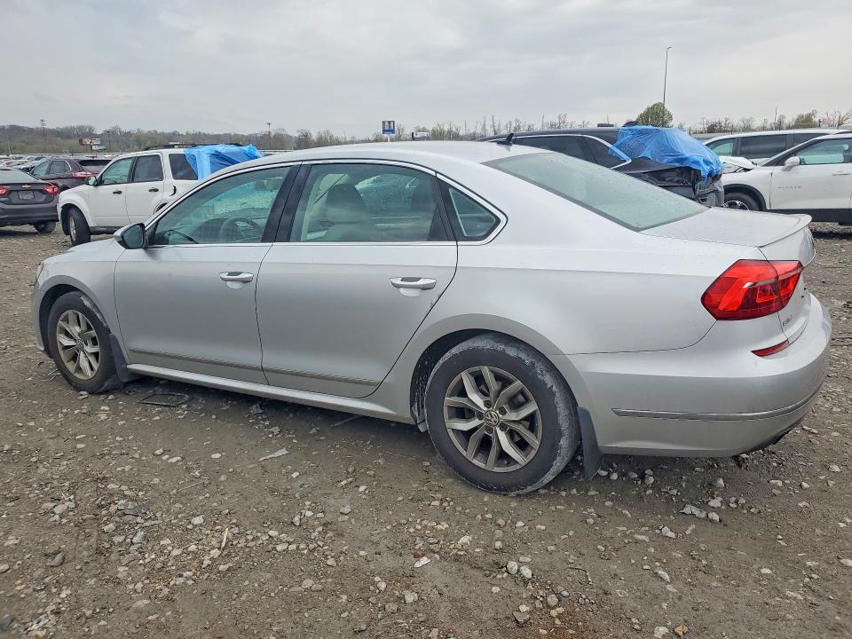48138696 :رقم المزاد ، 1VWAT7A35GC036155 vin ، 2016 Volkswagen Passat مزاد بيع