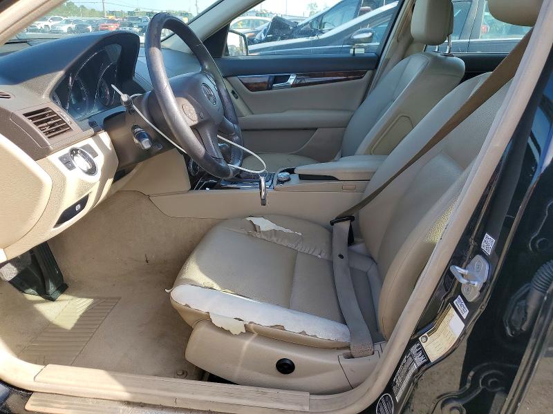 2011 Mercedes-benz C მანქანა იყიდება აუქციონზე, vin: WDDGF5EB0BA508217, აუქციონის ნომერი: 48628546