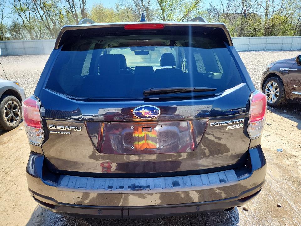 2017 Subaru Forester მანქანა იყიდება აუქციონზე, vin: JF2SJAWC8HH552955, აუქციონის ნომერი: 49947346