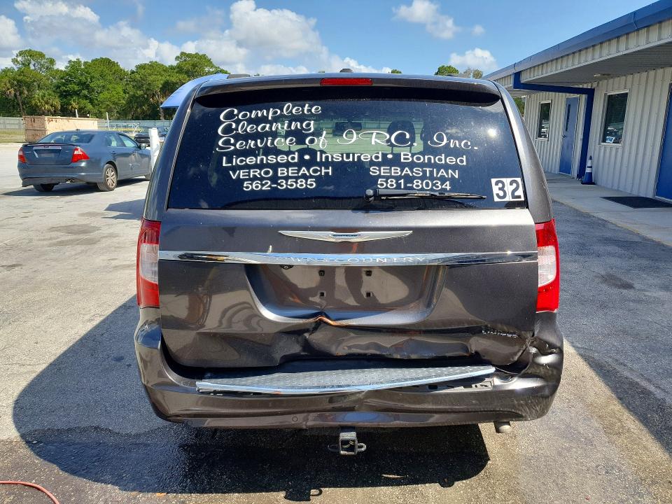50819916 :رقم المزاد ، 2C4RC1GG3FR596405 vin ، 2015 Chrysler Town & Country مزاد بيع