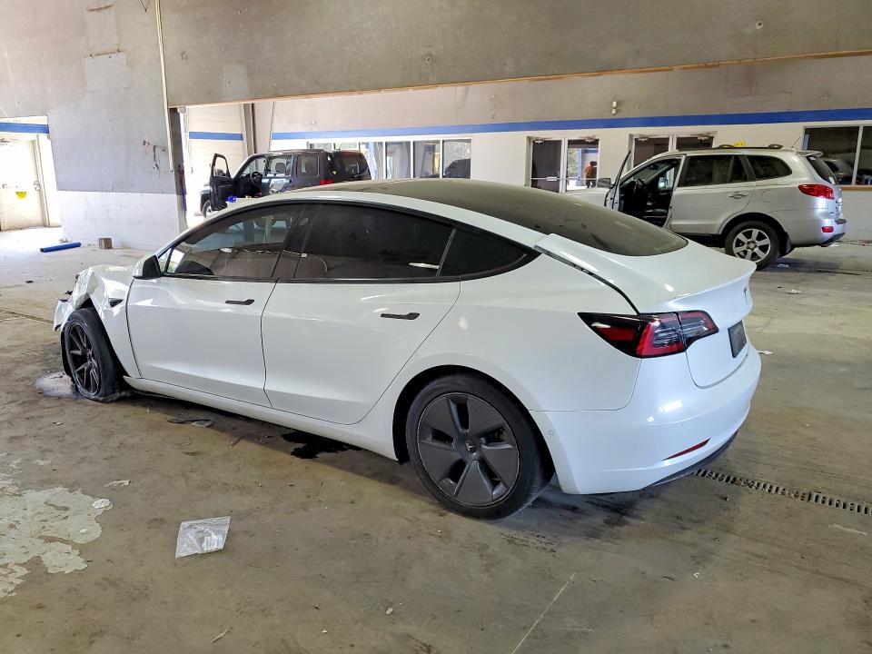 48515946 :رقم المزاد ، 5YJ3E1EA6MF092812 vin ، 2021 Tesla Model 3 مزاد بيع
