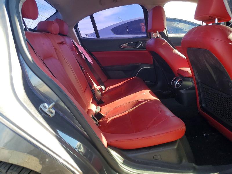 Aukcja sprzedaży 2018 Alfa Romeo Giulia, vin: ZARFAEBNXJ7592504, numer aukcji: 49636606