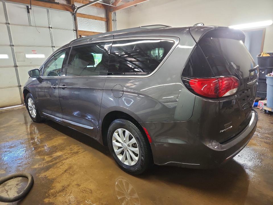 2017 Chrysler Pacifica მანქანა იყიდება აუქციონზე, vin: 2C4RC1BG6HR635742, აუქციონის ნომერი: 50078376