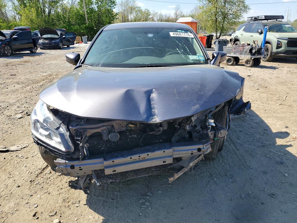 49681776 :رقم المزاد ، 1HGCR2F31GA100226 vin ، 2016 Honda Accord مزاد بيع