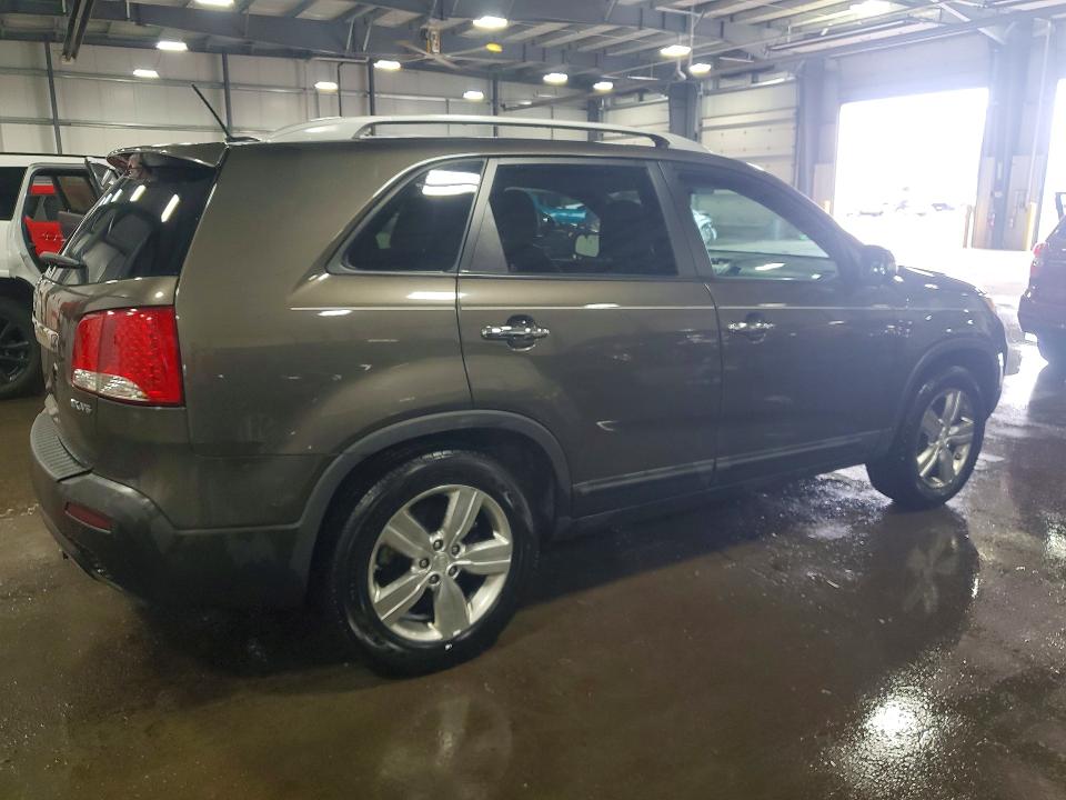 2013 Kia Sorento მანქანა იყიდება აუქციონზე, vin: 5XYKU4A21DG396444, აუქციონის ნომერი: 49975916