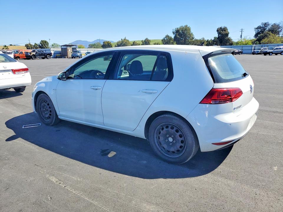 48443836 :رقم المزاد ، WVWKP7AU7FW905064 vin ، 2015 Volkswagen E-golf مزاد بيع