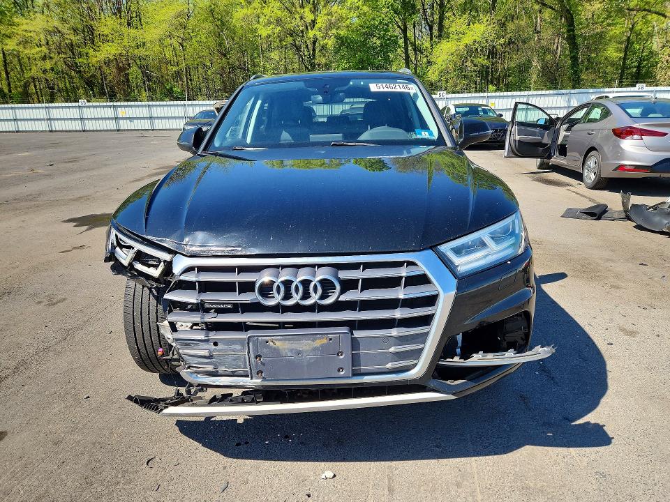 51462146 :رقم المزاد ، WA1BNAFY6J2009315 vin ، 2018 Audi Q5 مزاد بيع