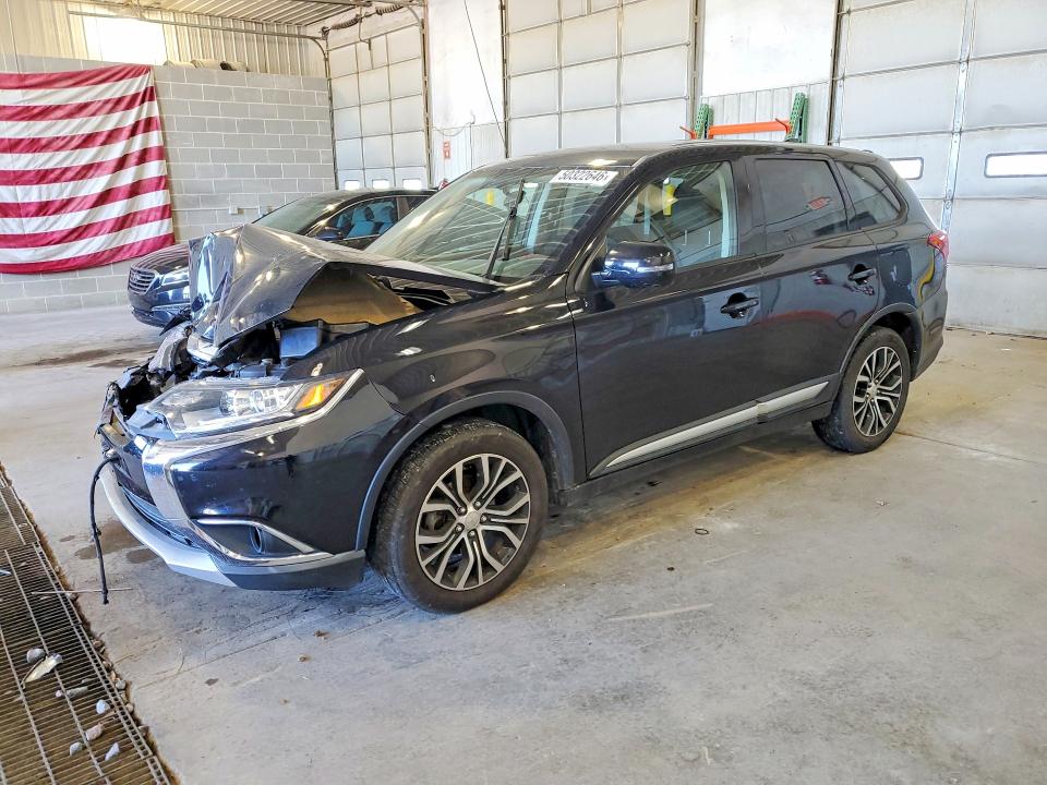 Продаж на аукціоні авто 2018 Mitsubishi Outlander, vin: JA4AD3A37JZ001818, номер лоту: 50322646