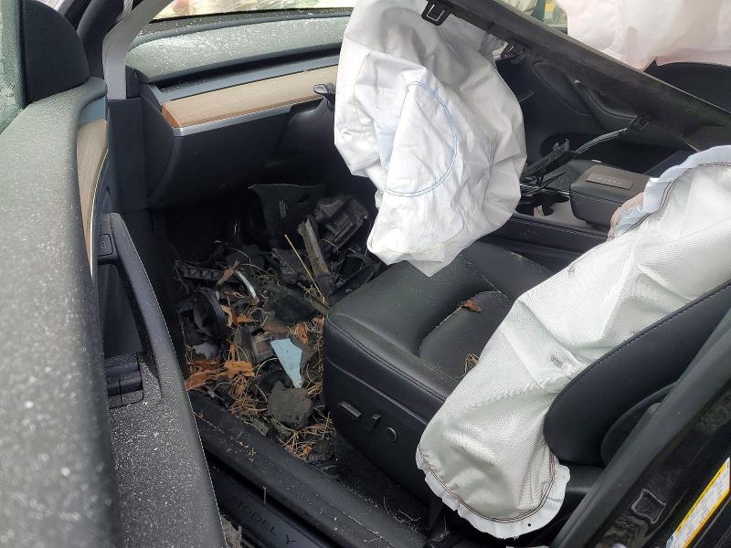 48121046 :رقم المزاد ، 7SAYGDED1SA365440 vin ، 2025 Tesla Model Y مزاد بيع