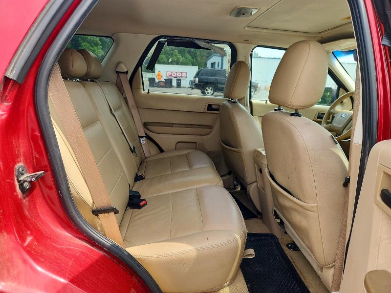 51592406 :رقم المزاد ، 1FMCU03118KB50135 vin ، 2008 Ford Escape مزاد بيع