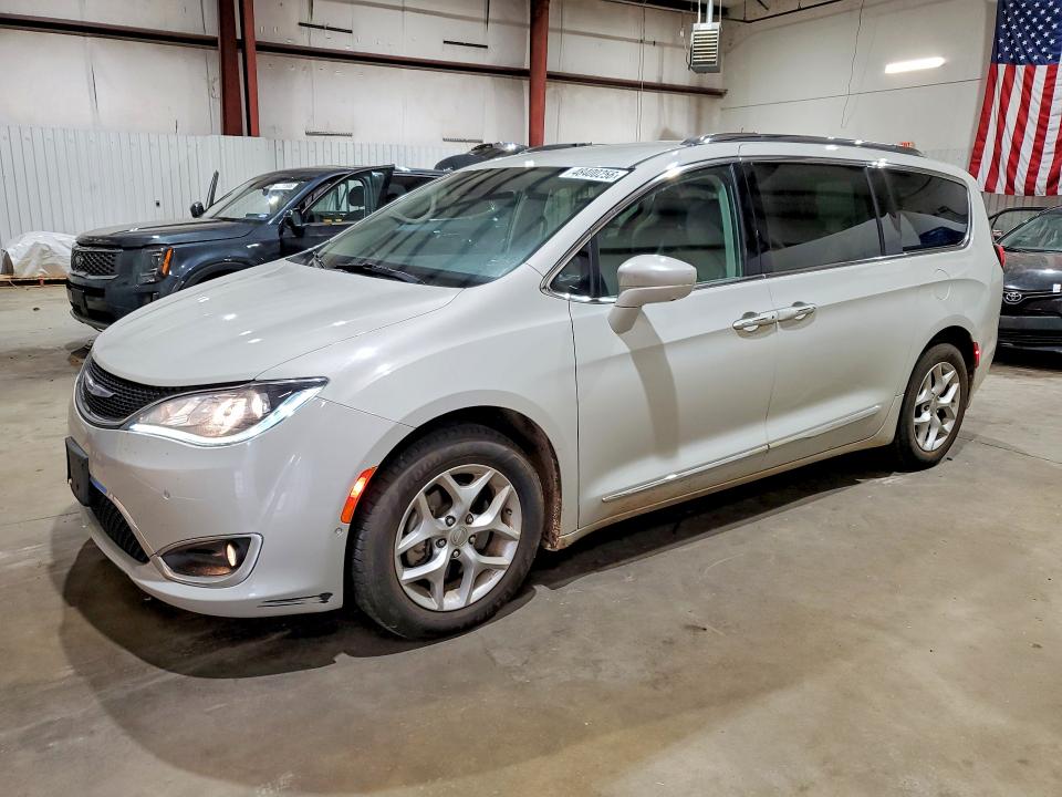 2019 Chrysler Pacifica მანქანა იყიდება აუქციონზე, vin: 2C4RC1BG6KR748873, აუქციონის ნომერი: 48400256