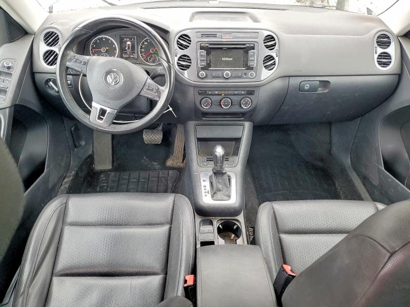 2013 Volkswagen Tiguan მანქანა იყიდება აუქციონზე, vin: WVGBV3AX6DW587942, აუქციონის ნომერი: 51586046