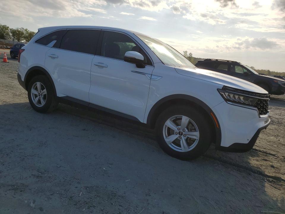 Продажа на аукционе авто 2022 Kia Sorento, vin: 5XYRG4LC4NG116447, номер лота: 48606956