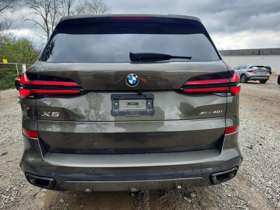 51975176 :رقم المزاد ، 5UX23EU06R9T41577 vin ، 2024 Bmw X5 مزاد بيع