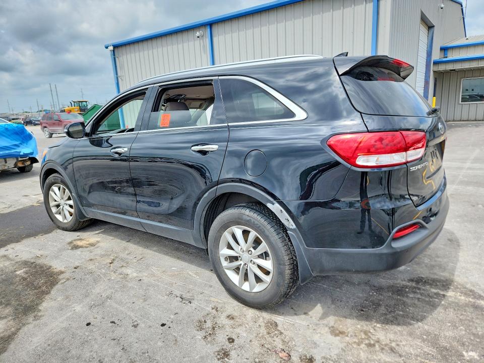 51757996 :رقم المزاد ، 5XYPG4A35GG096609 vin ، 2016 Kia Sorento مزاد بيع