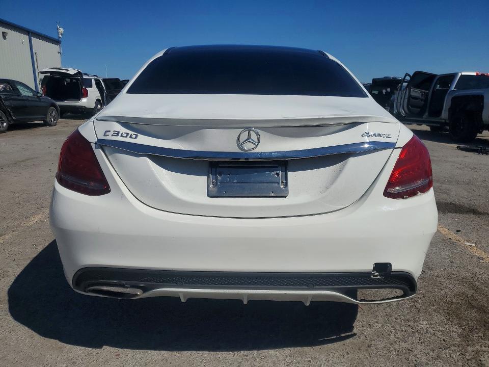 49160176 :رقم المزاد ، 55SWF4KB8FU083166 vin ، 2015 Mercedes-benz C مزاد بيع