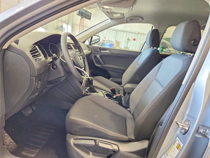 49953426 :رقم المزاد ، 3VV1B7AX4LM163336 vin ، 2020 Volkswagen Tiguan مزاد بيع