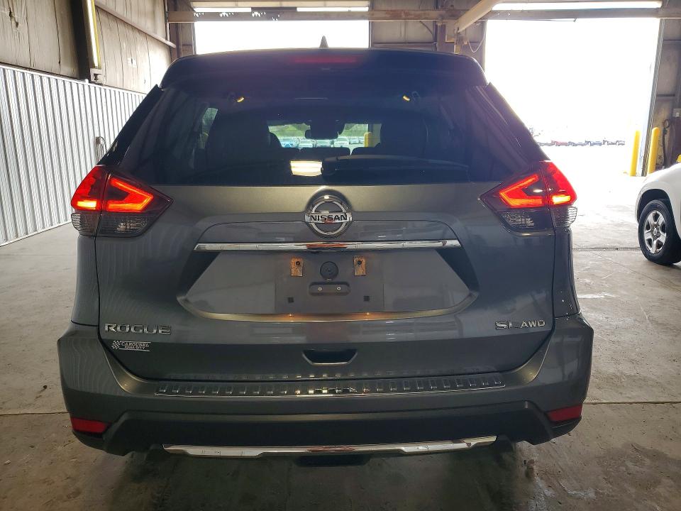 2018 Nissan Rogue მანქანა იყიდება აუქციონზე, vin: 5N1AT2MV7JC823758, აუქციონის ნომერი: 49665606