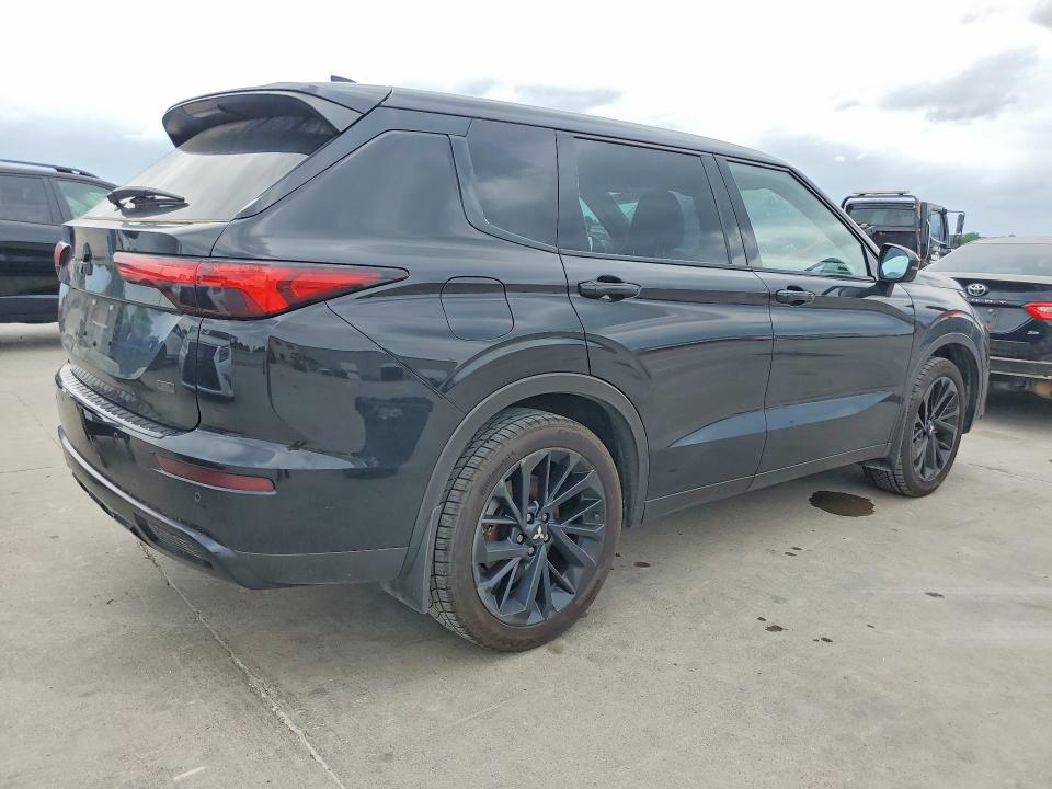 49966696 :رقم المزاد ، JA4J3UA89PZ011506 vin ، 2023 Mitsubishi Outlander مزاد بيع