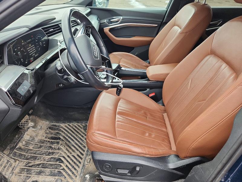 48667986 :رقم المزاد ، WA1AAAGE6KB011756 vin ، 2019 Audi E-tron مزاد بيع