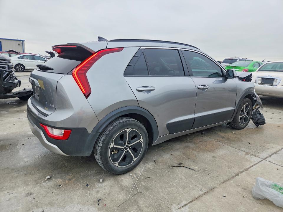 2023 Kia Niro მანქანა იყიდება აუქციონზე, vin: KNDCS3LF2P5077152, აუქციონის ნომერი: 50754726