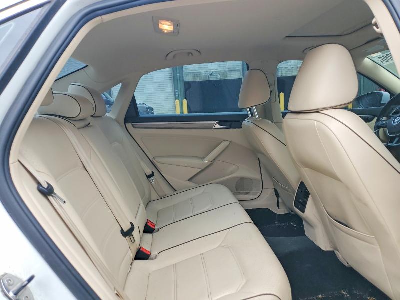 2018 Volkswagen Passat მანქანა იყიდება აუქციონზე, vin: 1VWBA7A39JC004598, აუქციონის ნომერი: 51022986
