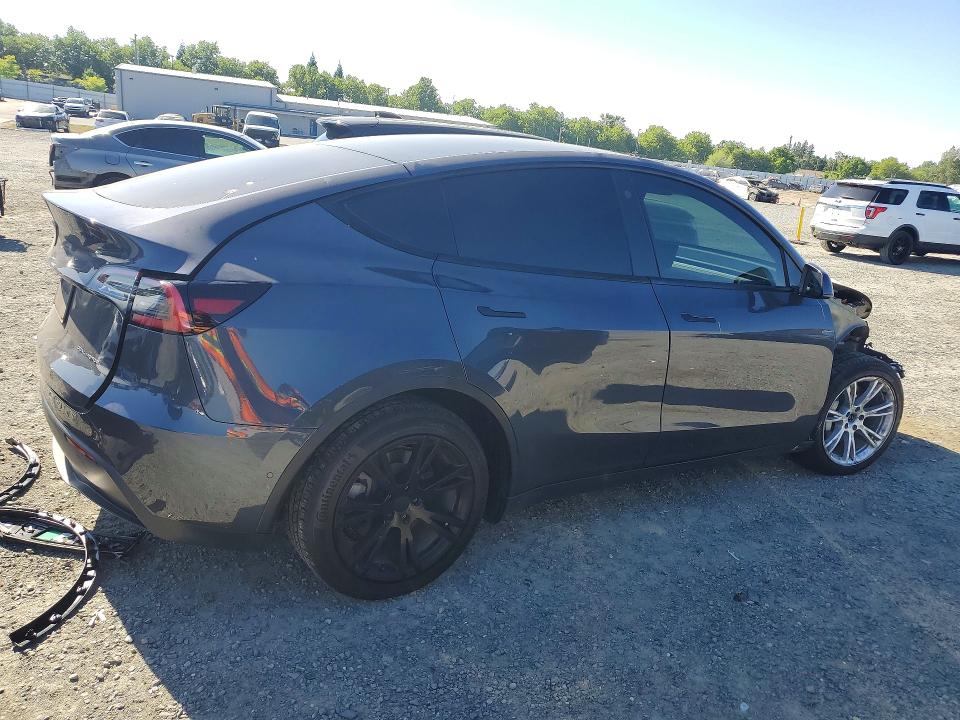 48680826 :رقم المزاد ، 5YJYGDEE2MF096943 vin ، 2021 Tesla Model Y مزاد بيع