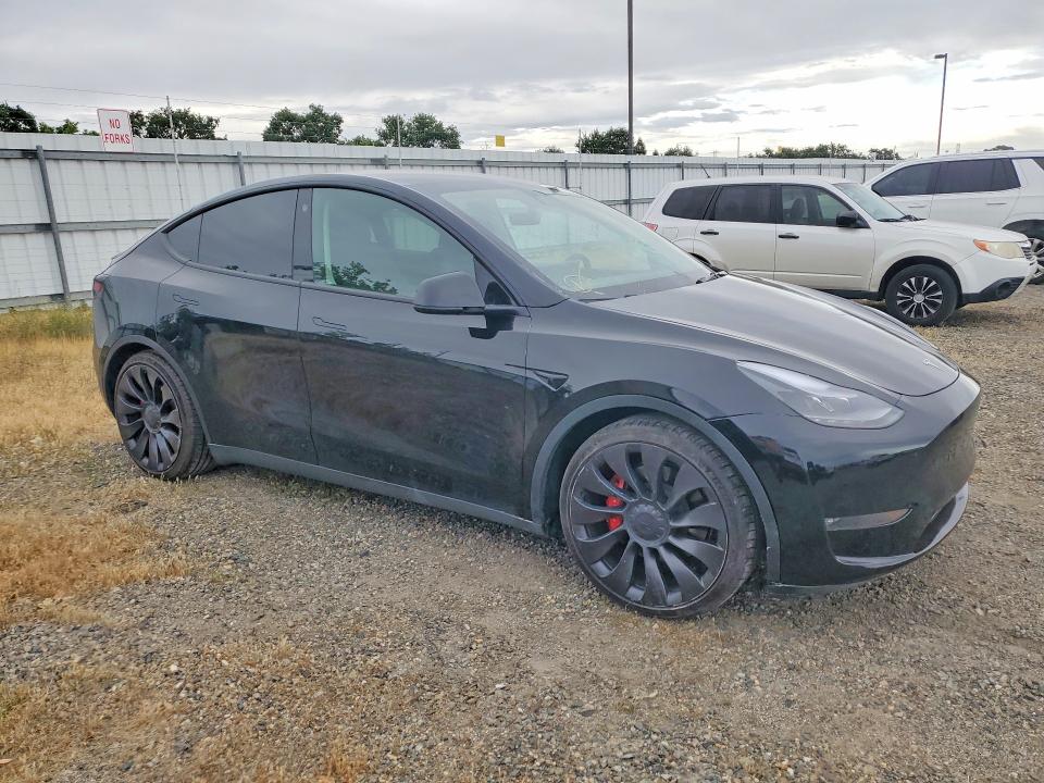50679506 :رقم المزاد ، 7SAYGDEF7PF712412 vin ، 2023 Tesla Model Y مزاد بيع