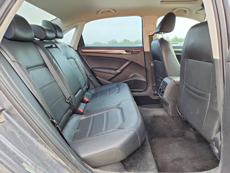 Продаж на аукціоні авто 2016 Volkswagen Passat, vin: 1VWBT7A39GC052749, номер лоту: 49378776