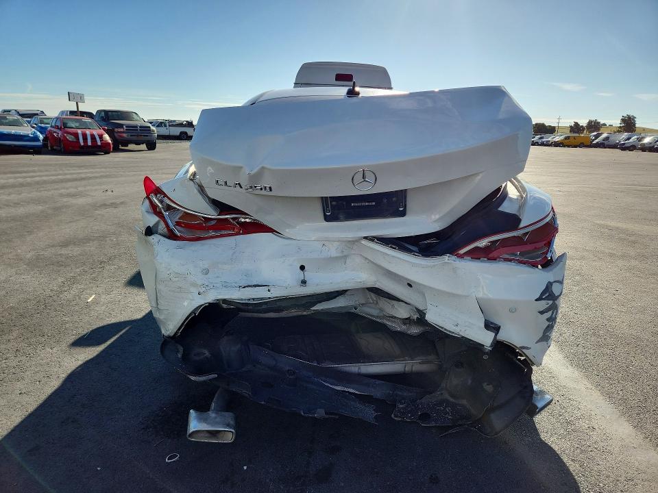 Продажа на аукционе авто 2014 Mercedes-benz Cla, vin: WDDSJ4EB3EN157108, номер лота: 49034016
