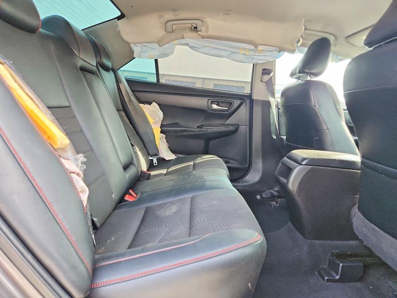 48342276 :رقم المزاد ، 4T1BF1FK9GU204137 vin ، 2016 Toyota Camry مزاد بيع