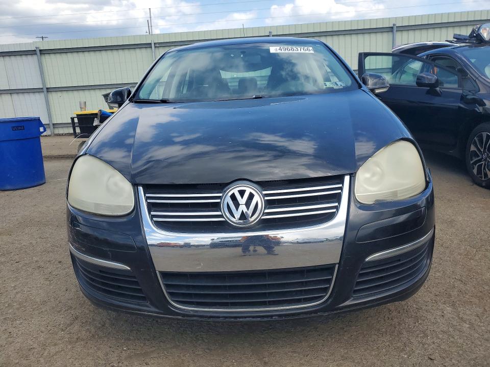 49683766 :رقم المزاد ، 3VWEG71KX7M157307 vin ، 2007 Volkswagen Jetta مزاد بيع