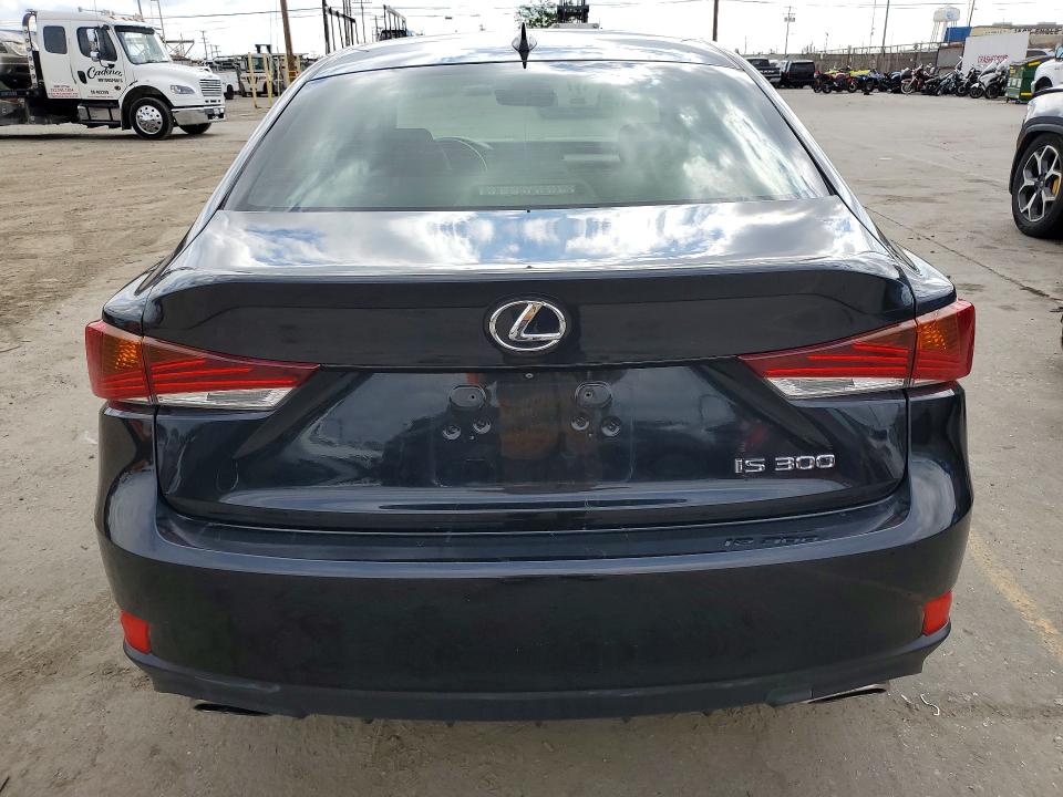 2018 Lexus Is მანქანა იყიდება აუქციონზე, vin: JTHBA1D26J5068071, აუქციონის ნომერი: 50615736