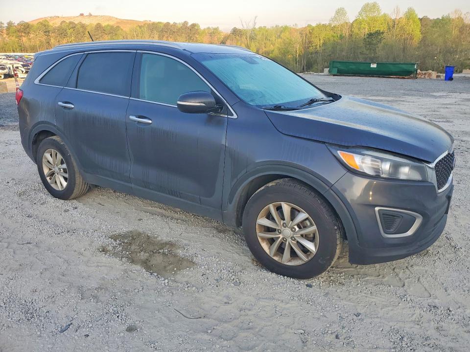 48339876 :رقم المزاد ، 5XYPG4A53HG288842 vin ، 2017 Kia Sorento مزاد بيع