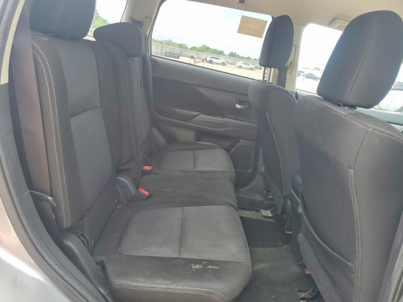 Продаж на аукціоні авто 2018 Mitsubishi Outlander, vin: JA4AD3A35JJ002089, номер лоту: 49586116