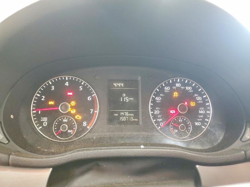 50154576 :رقم المزاد ، 1VWAT7A3XFC038546 vin ، 2015 Volkswagen Passat مزاد بيع