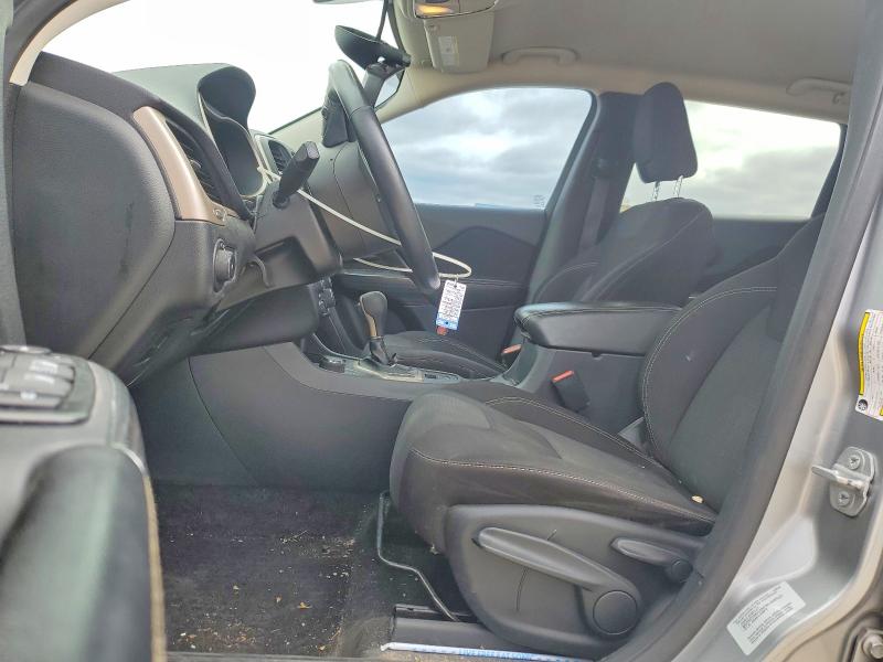 Продаж на аукціоні авто 2015 Jeep Cherokee, vin: 1C4PJMCB3FW659955, номер лоту: 51619196