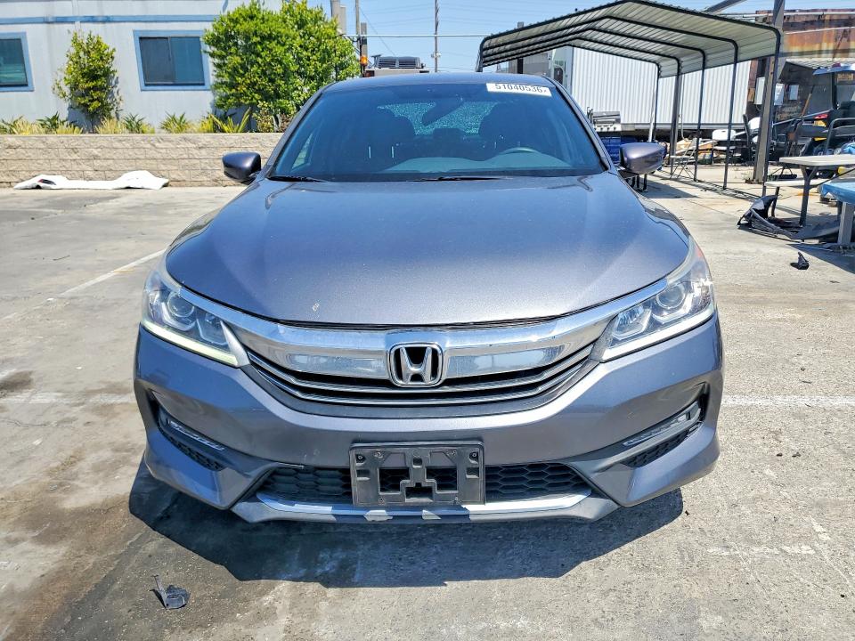2016 Honda Accord მანქანა იყიდება აუქციონზე, vin: 1HGCR2F57GA171710, აუქციონის ნომერი: 51040536
