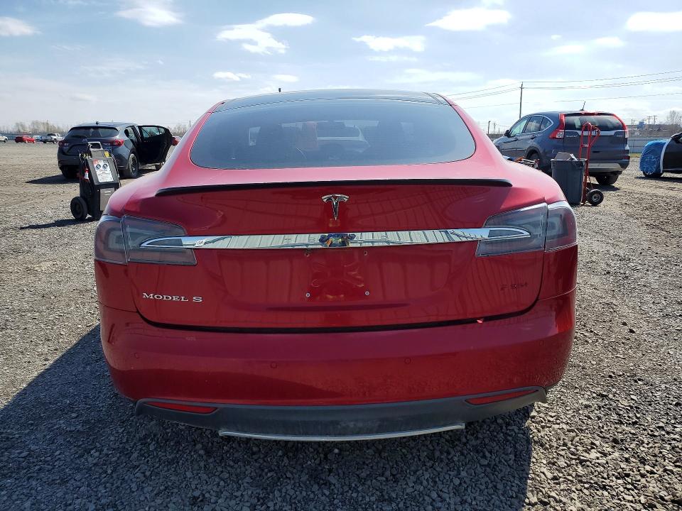 50271546 :رقم المزاد ، 5YJSA1H12EFP36519 vin ، 2014 Tesla Model S مزاد بيع