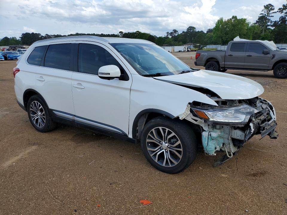 Продажа на аукционе авто 2018 Mitsubishi Outlander, vin: JA4AD3A33JZ046402, номер лота: 47295606