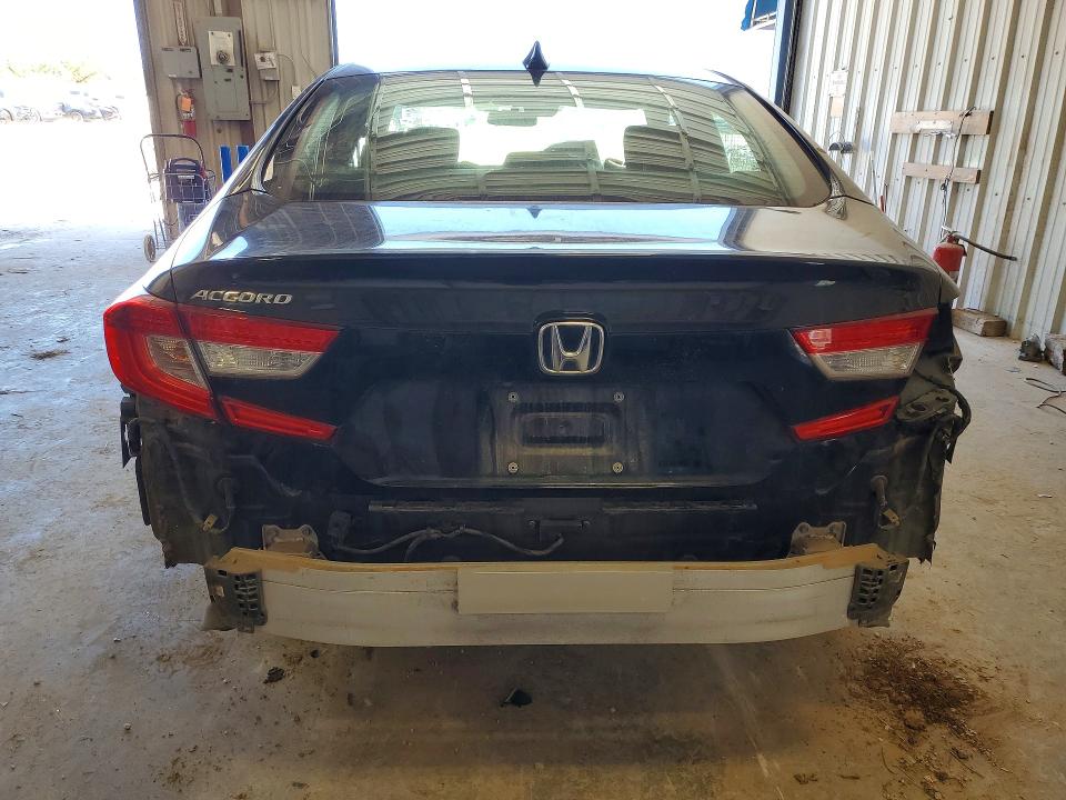 Aukcja sprzedaży 2018 Honda Accord, vin: 1HGCV1F44JA185388, numer aukcji: 50406926