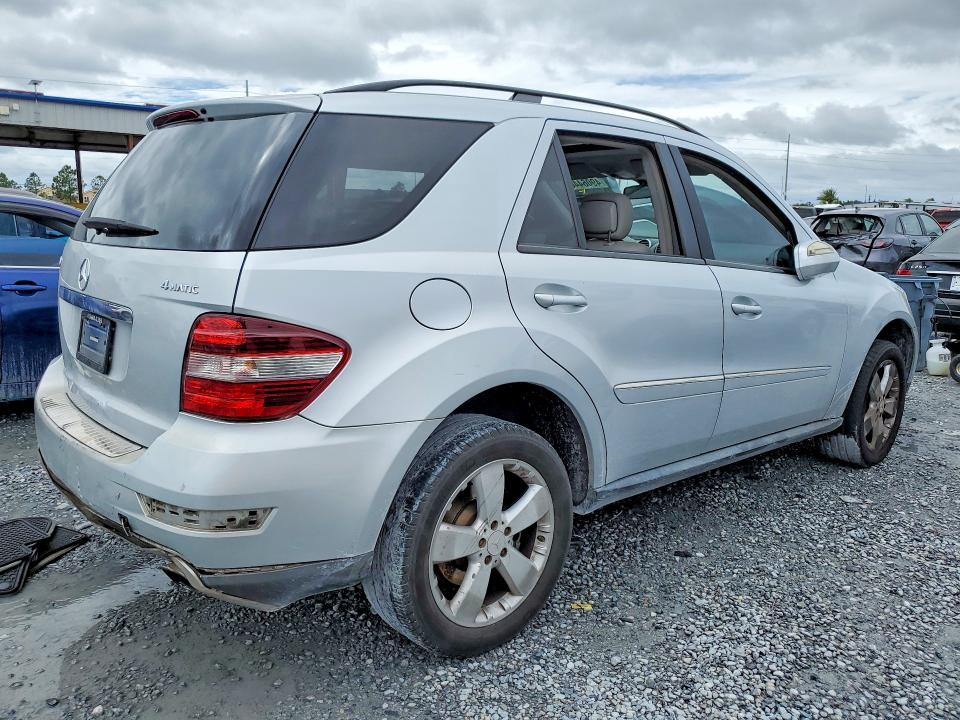 49064406 :رقم المزاد ، 4JGBB86E29A485071 vin ، 2009 Mercedes-benz Ml مزاد بيع