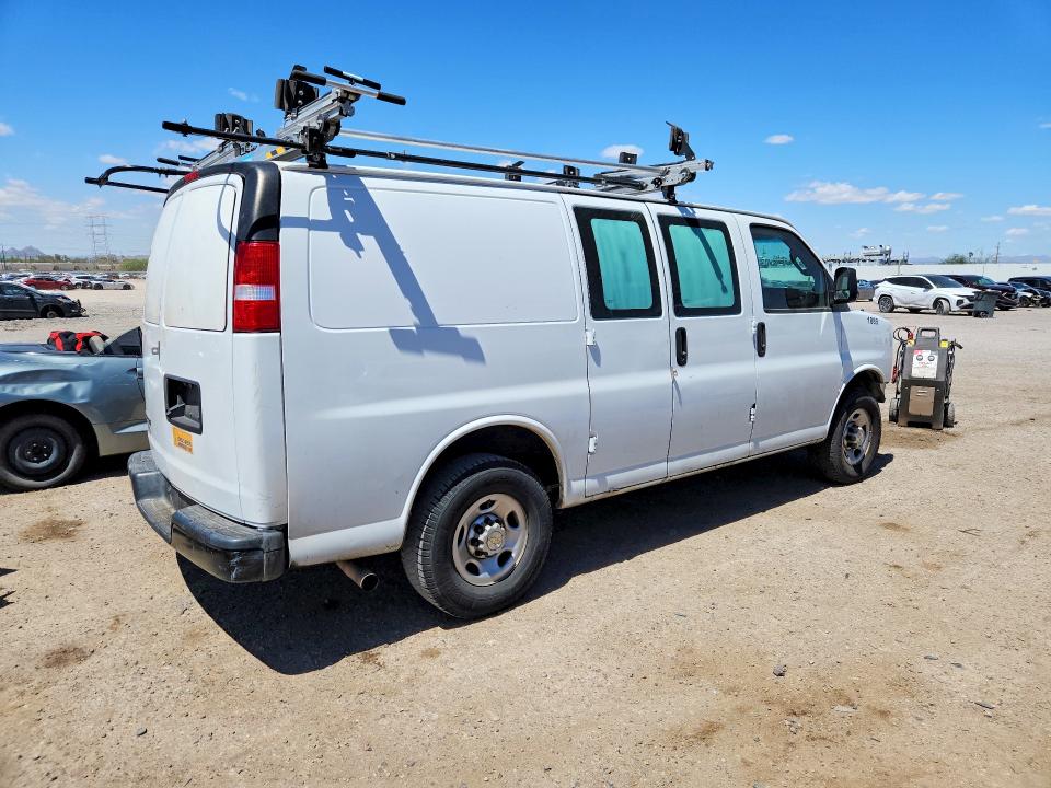 49654426 :رقم المزاد ، 1GCWGAF77N1213254 vin ، 2022 Chevrolet Express مزاد بيع