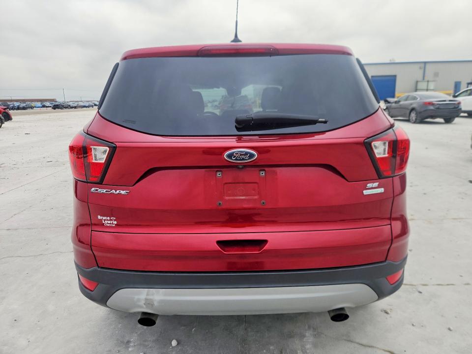 Продажа на аукционе авто 2019 Ford Escape, vin: 1FMCU0GD5KUA04689, номер лота: 50954326