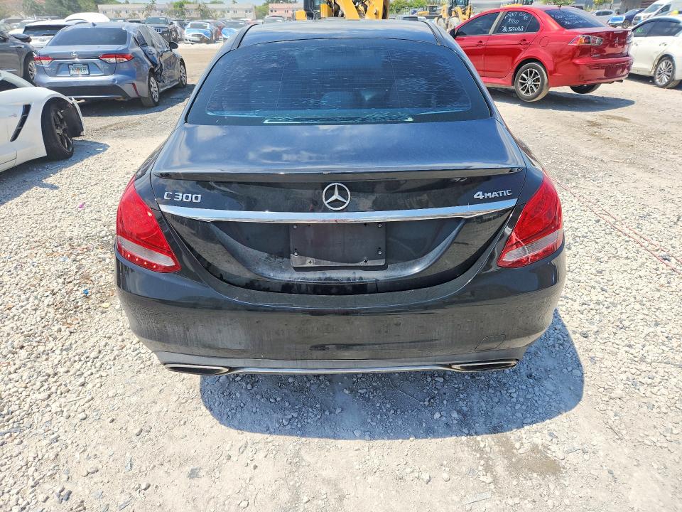 2016 Mercedes-benz C მანქანა იყიდება აუქციონზე, vin: 55SWF4KB3GU125180, აუქციონის ნომერი: 51861766