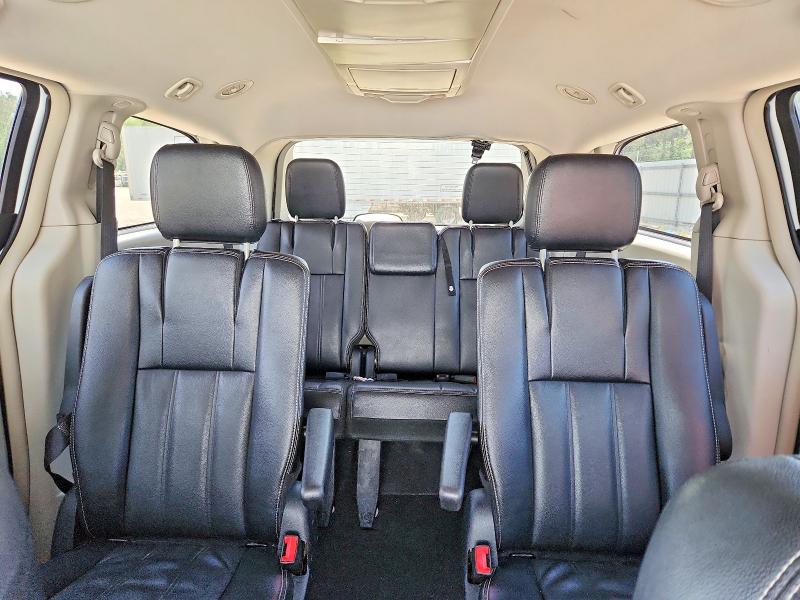 Auction sale of the 2015 Chrysler Town & Country, vin: 2C4RC1BG7FR552270, lot number: 50416866