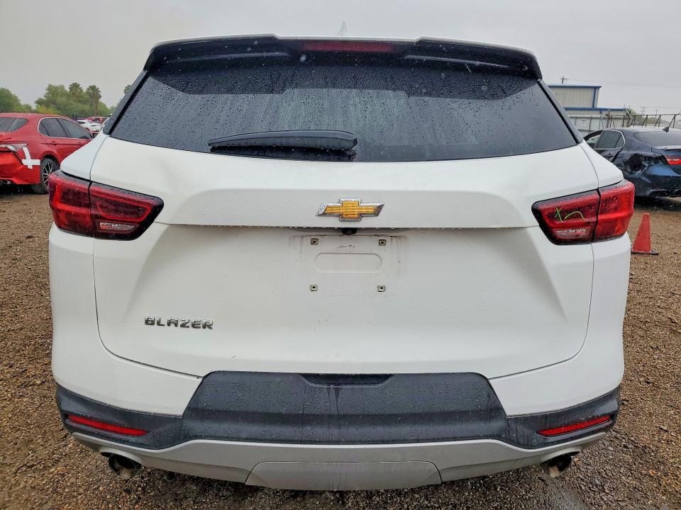 Продажа на аукционе авто 2023 Chevrolet Blazer, vin: 3GNKBCR45PS135737, номер лота: 49249856