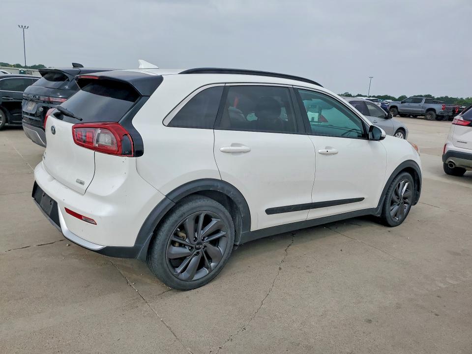 2017 Kia Niro მანქანა იყიდება აუქციონზე, vin: KNDCC3LC4H5063659, აუქციონის ნომერი: 51313606